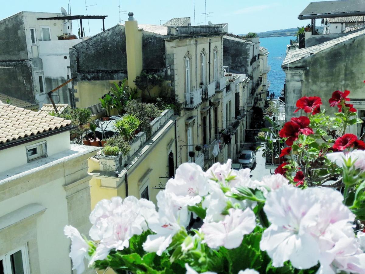 Elegante Appartamento In Palazzo Storico Ortigia Сиракузы Экстерьер фото